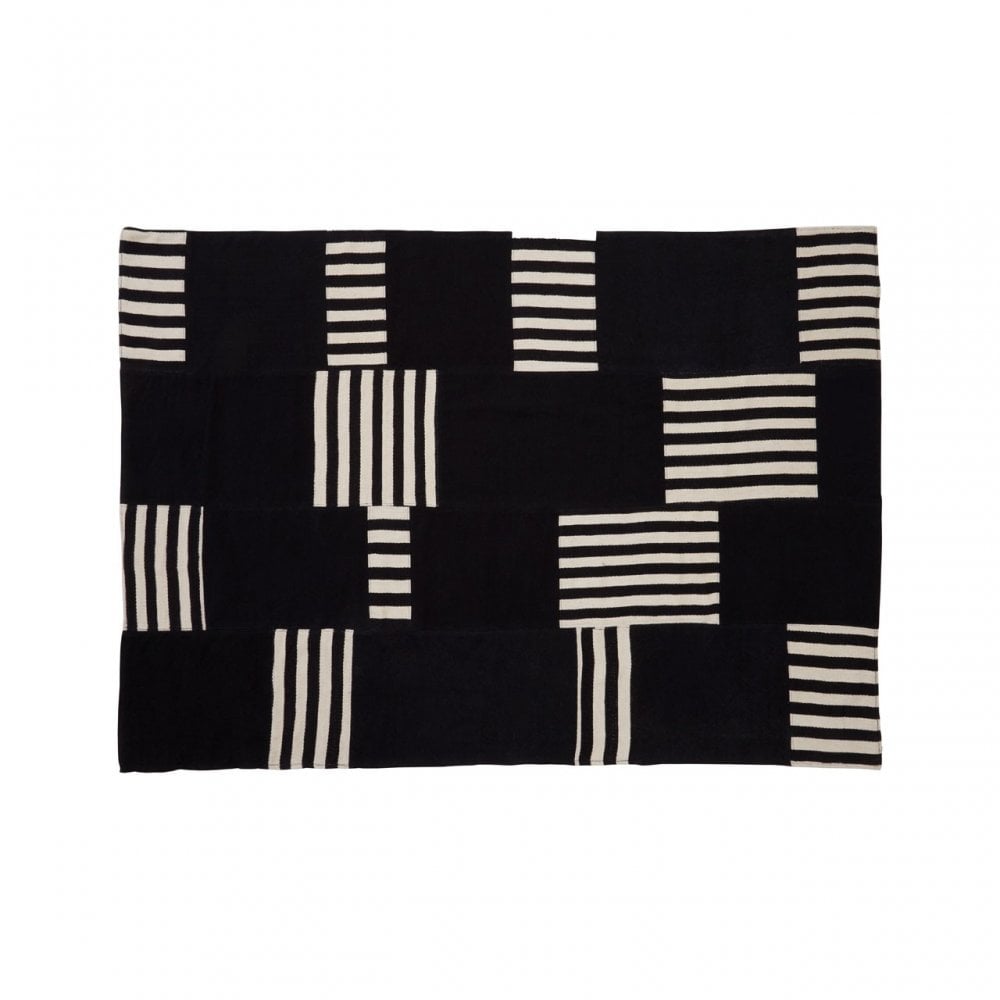 Bosie Black And White Rug, Black