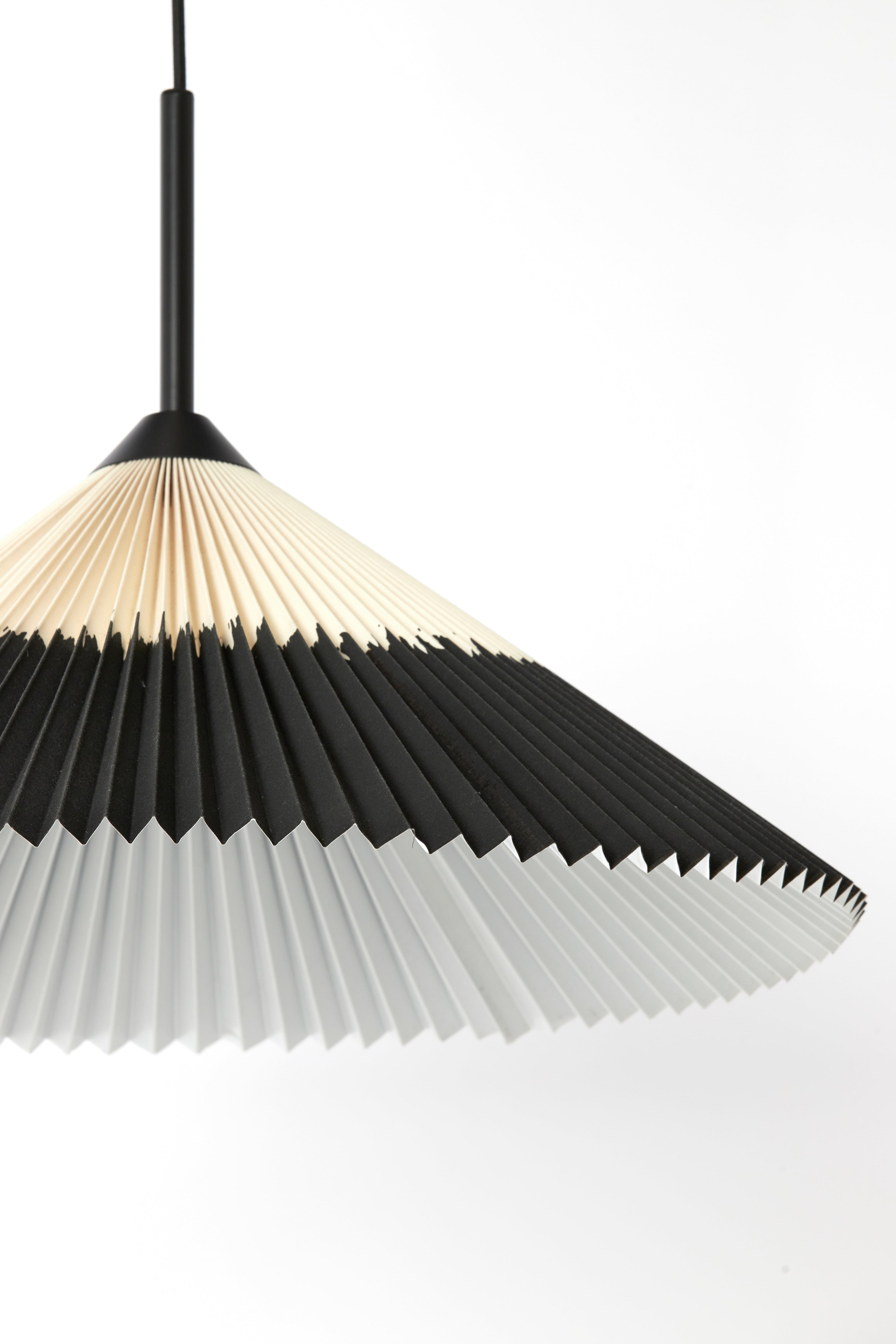 Hanging Lamp Ø60x23 cm Pleated Black+Natural